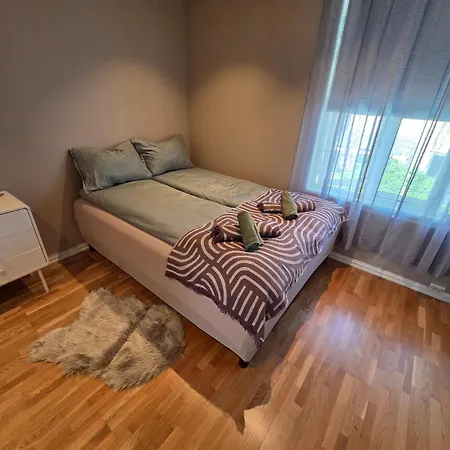 Right In The Heart Of Center Apartamento *